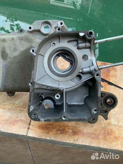 Картер левый 139QMB R12
