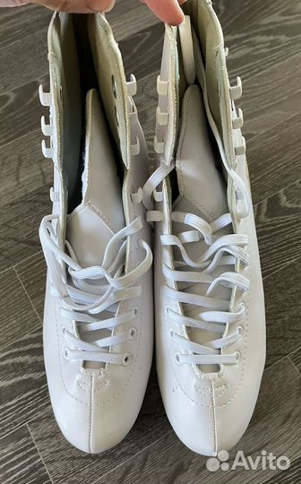 Коньки женские 38 размер