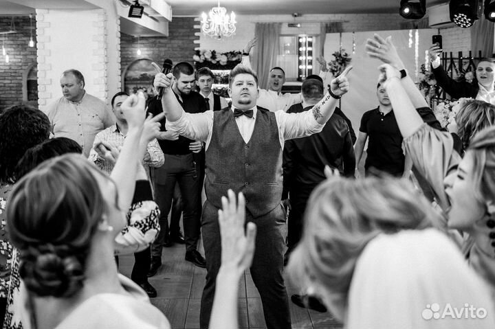 Ведущий мероприятий