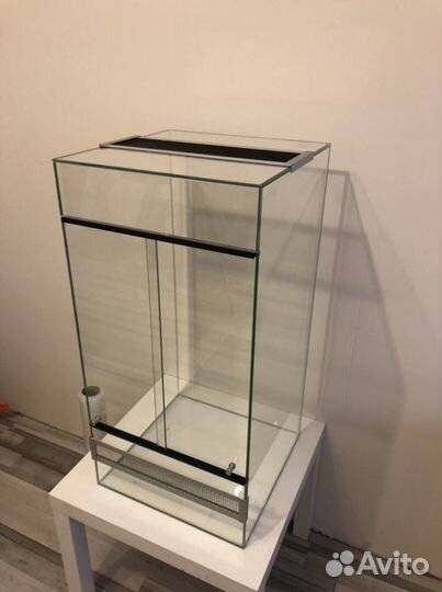 Террариумы для рептилий, хамелеонов, змей, агам