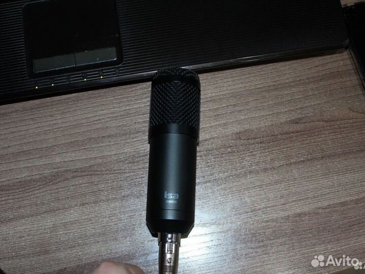 Студийный конденсаторный микрофон BM-800