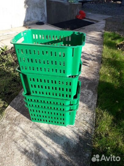 Ящик для хранения и перевозки пищевых продуктов