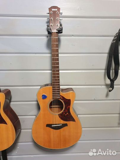 Акустическая гитара Yamaha AC1M