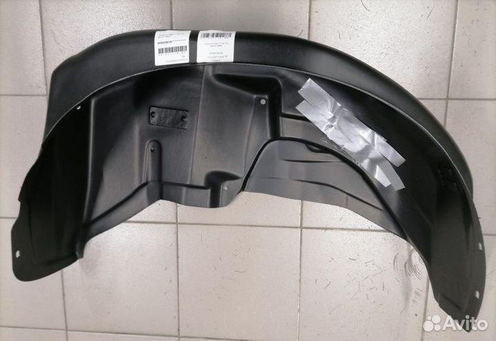 Подкрылок задний правый Nissan X-Trail T32/T32 MC