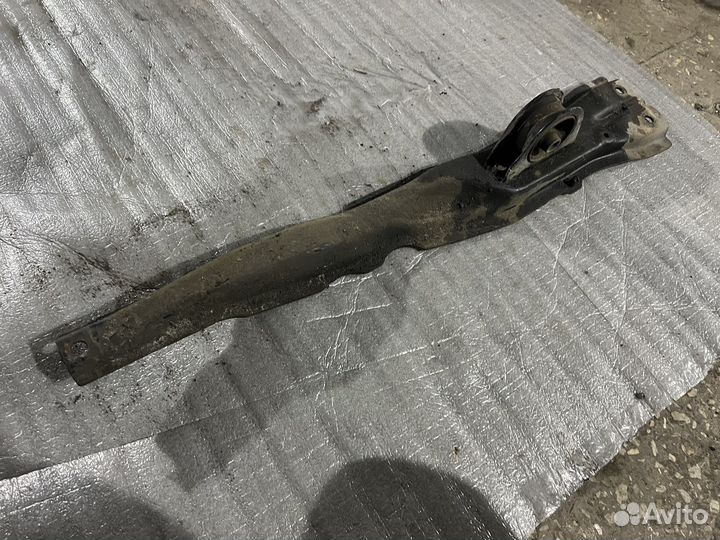 Лыжа балка подмоторная Mitsubishi Lancer 9