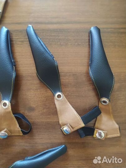 Напалечники для рыбалки на кнопке