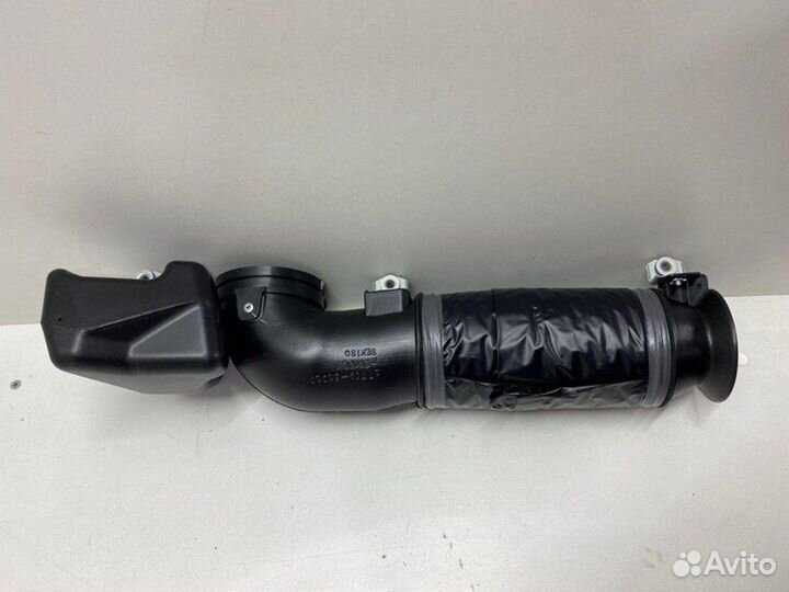 Воздухозаборник воздушного фильтр правый Toyota