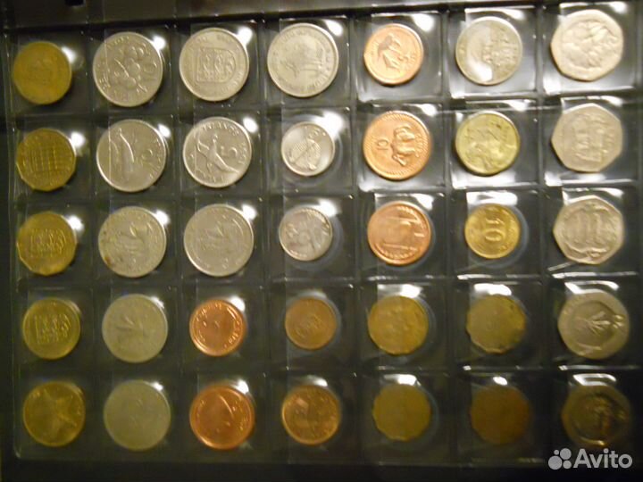 Монеты Англии и её колонии с елизаветой 2