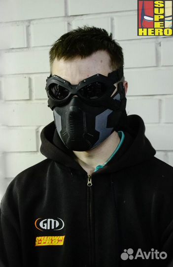 Зимний солдат, маска и очки