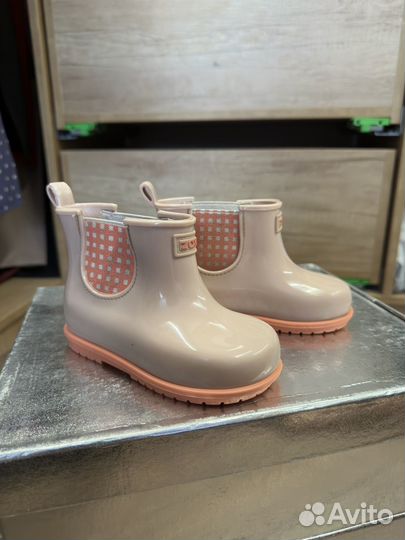 Детские резиновые сапоги