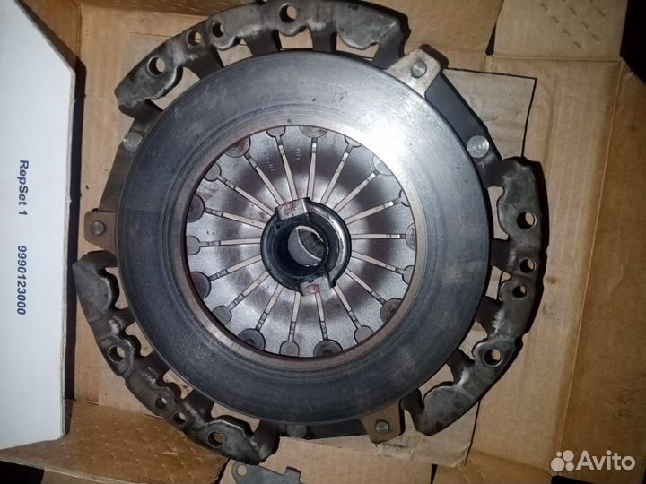 Сцепление на priora,гранта