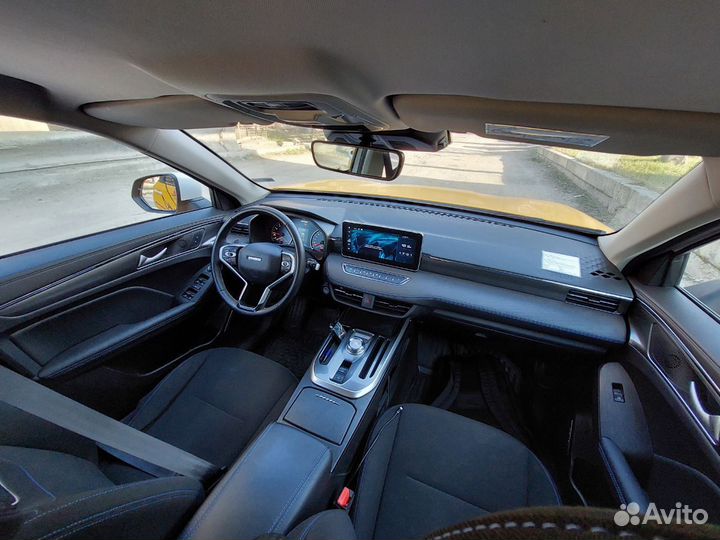 Требуется водитель в штат на авто компании