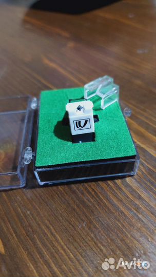 Картридж с иглой