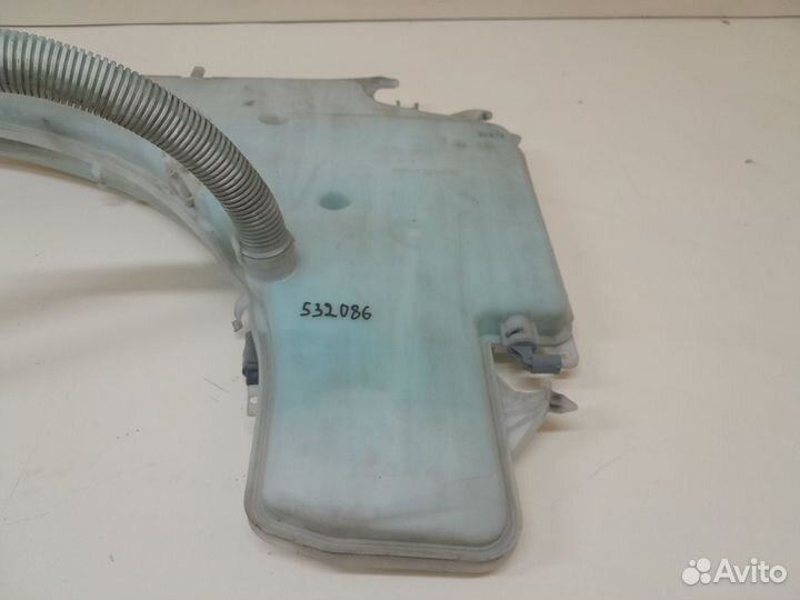 Бачок омывателя лобового стекла BMW 3-series E90/E