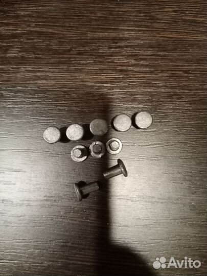 Пломбы гвоздь