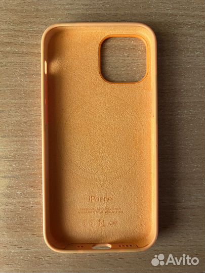 Силиконовый MagSafe чехол на iPhone 13 mini