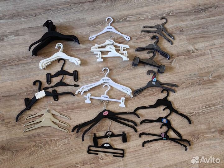 Вешалки, плечики