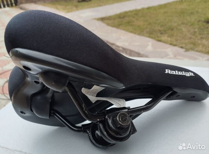 Седло велосипеда (сиденье) новое