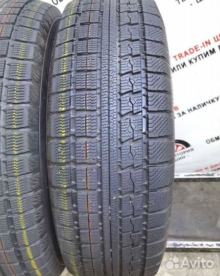 Toyo Winter Tranpath MK4a 215/65 R17 98Q