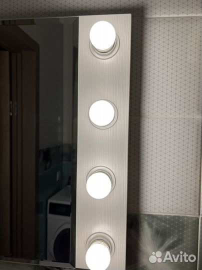 Гримерное зеркало