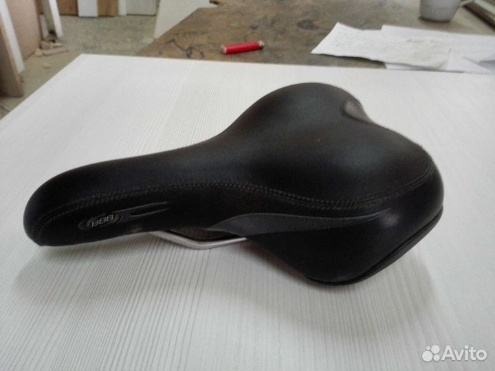 Седло для велосипеда BBB 180mm