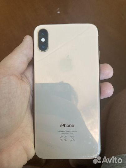 iPhone Xs, 64 ГБ