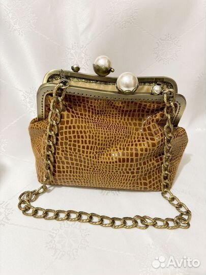 Сумка из натуральной кожи