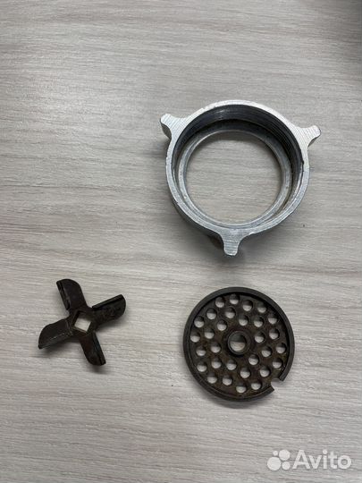 Мясорубка ручная