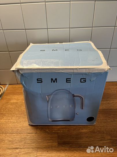 Чайник электрический smeg