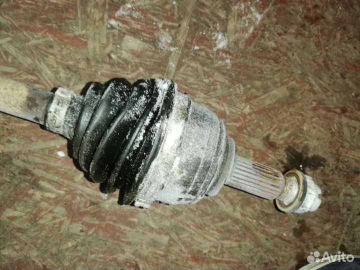 Привод передний Лада Ларгус Кросс