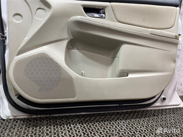 Дверь правая передняя Subaru XV