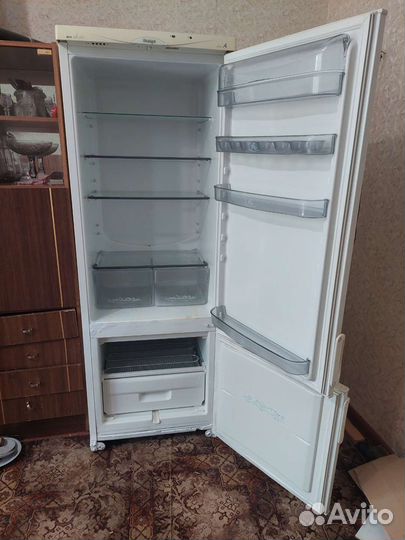 Холодильник snaige рабочий