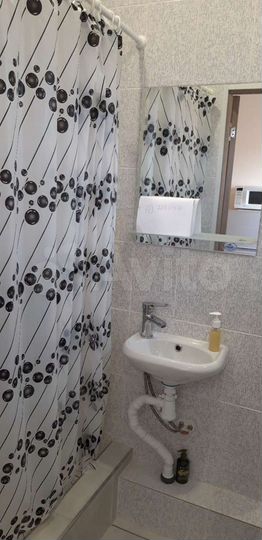 Дом 27 м² на участке 3 сот.