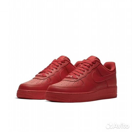 Nike Air Force 1 Low “Triple Red“