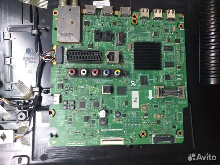 Телевизор samsung ue32f6800, разбит, разбор