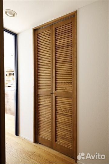 Жалюзийные фасады в нишу на заказ