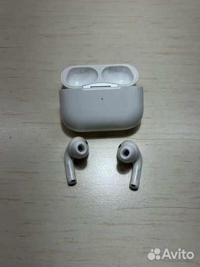 Apple airpods pro