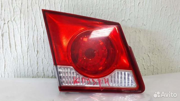 Фонарь задний левый Chevrolet Cruze J300