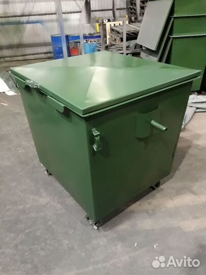 Мусорный контейнер