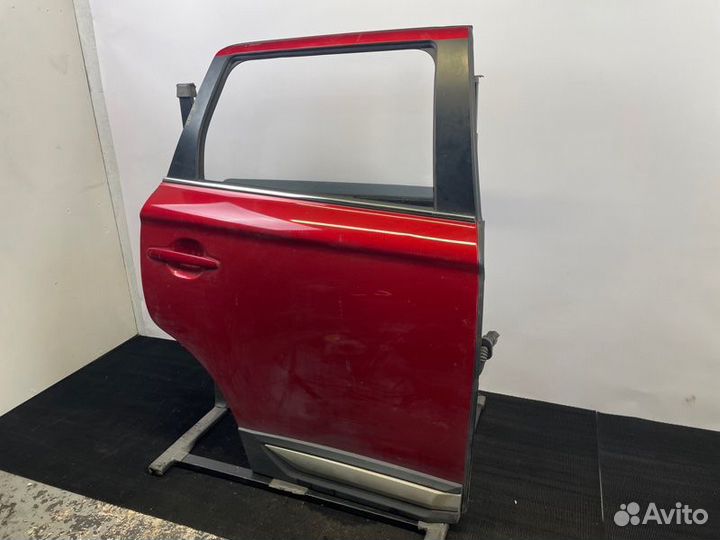 Задняя Правая Дверь Mitsubishi Outlander 3 GF