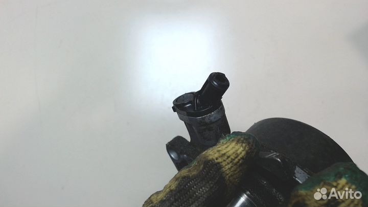 Насос вакуумный Peugeot 207, 2008