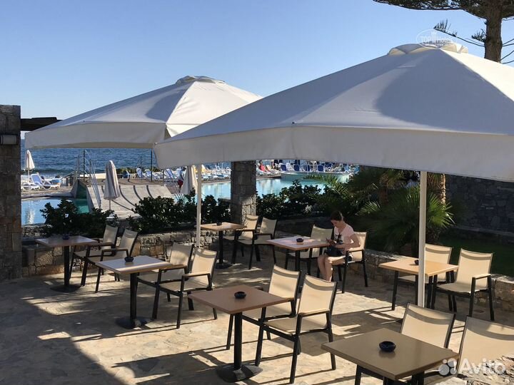 Уличный зонт от дождя