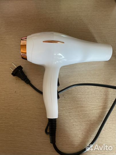 Фен для волос