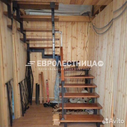 Лестница на металле