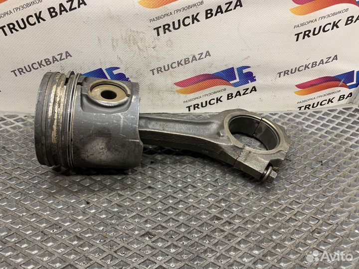 Поршень с шатуном Iveco EuroCargo