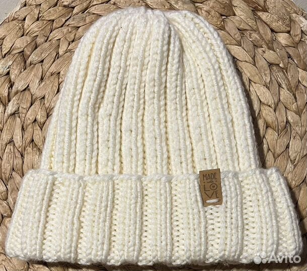 Шапка вязаная женская