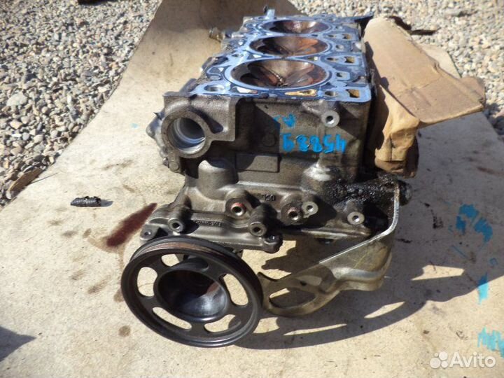 Головка блока цилиндров левая Ford Escape epfwf AJ