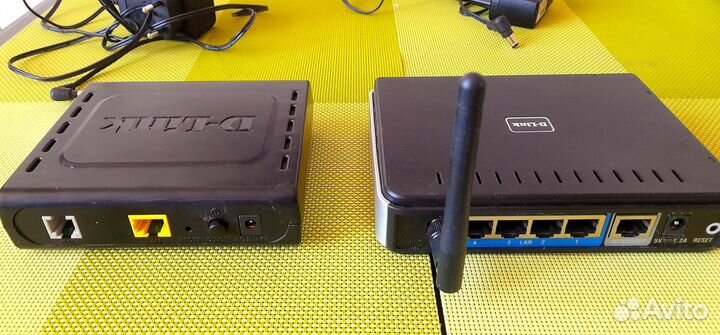 Роутеры D-Link DSL-2500U и D-Link DIR-300