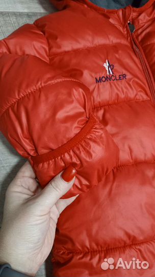 Зимний комбинезон для девочки