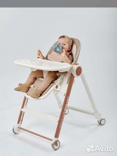 Детский стульчик для кормления happy baby